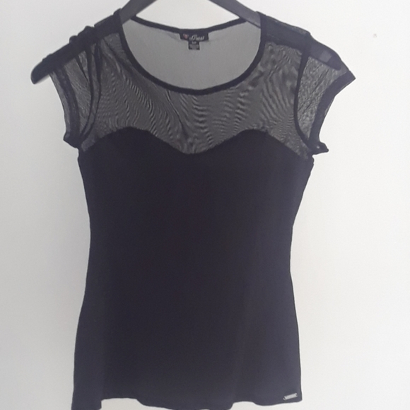 Guess Tops - 2\20$ Guess black shirt